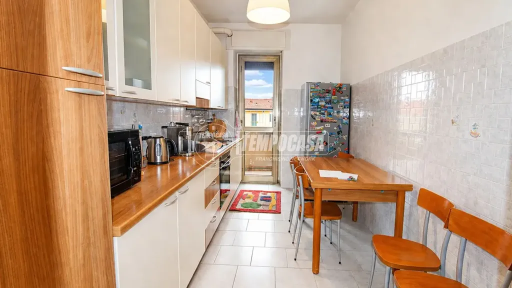 Cucina - Duplex with Balcony in Milan
