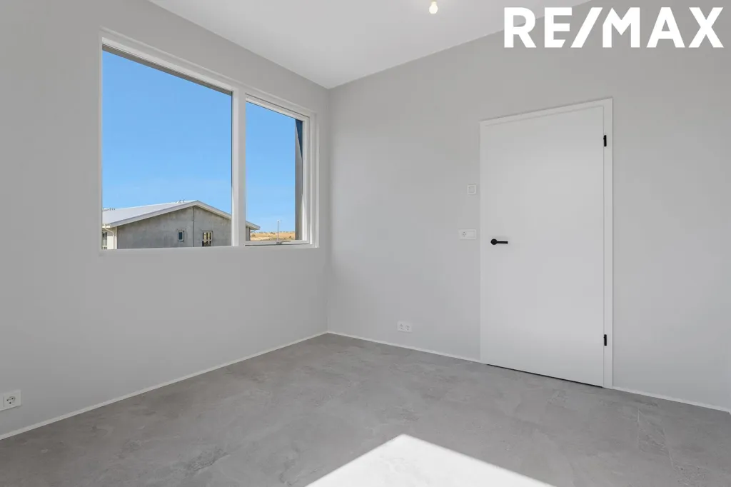Pièces - Modern Apartment with Garden in Úlfarsárdal