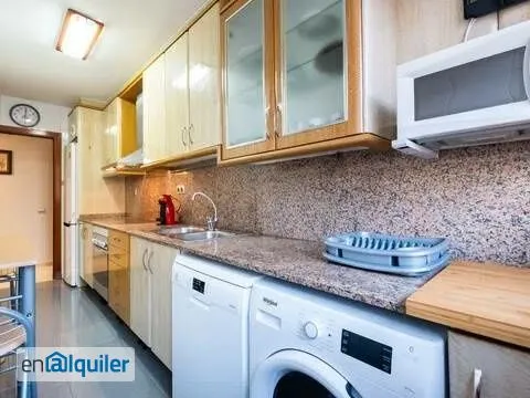 Cuisine - Modern Flat with Parking in Cornellà Centre
