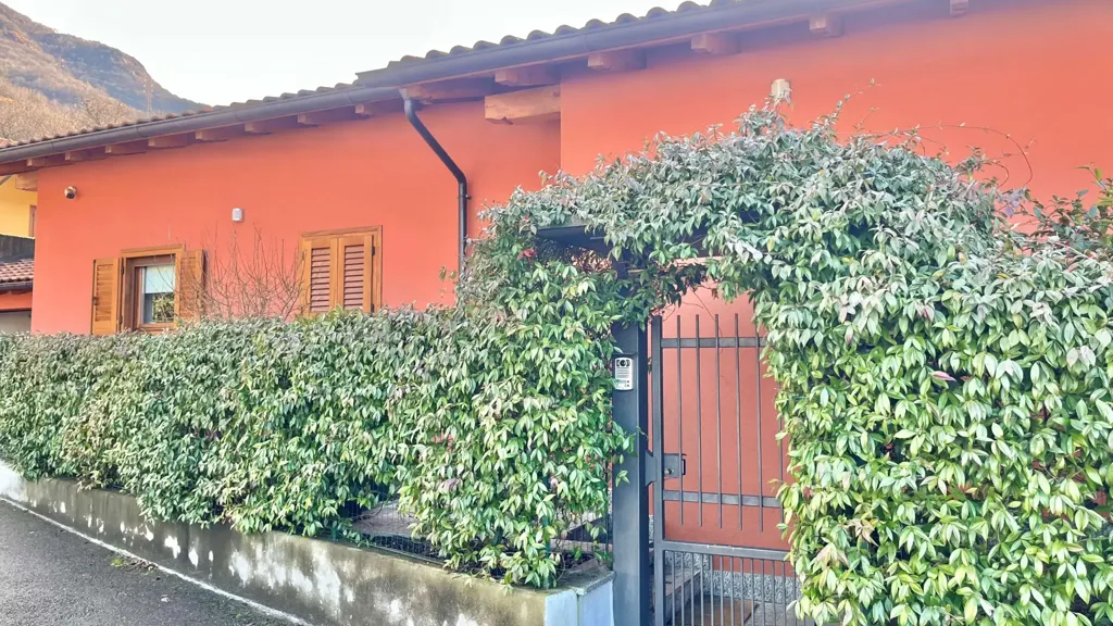 facade