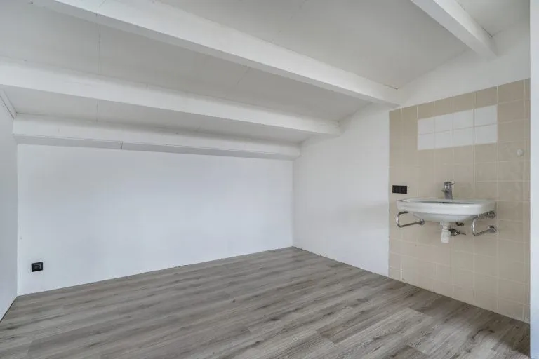 Pièces - Semi-detached House with Rooftop Terrace in Hardenberg