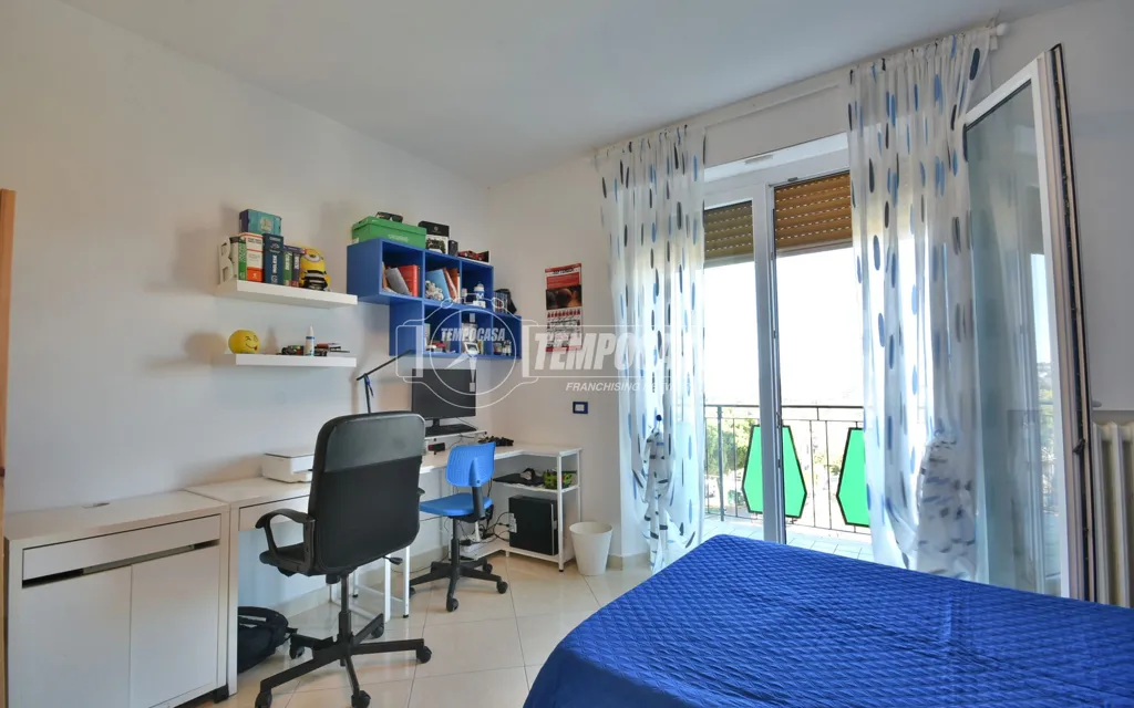 Magamistoad - Renovated Flat with Balconies in Osimo