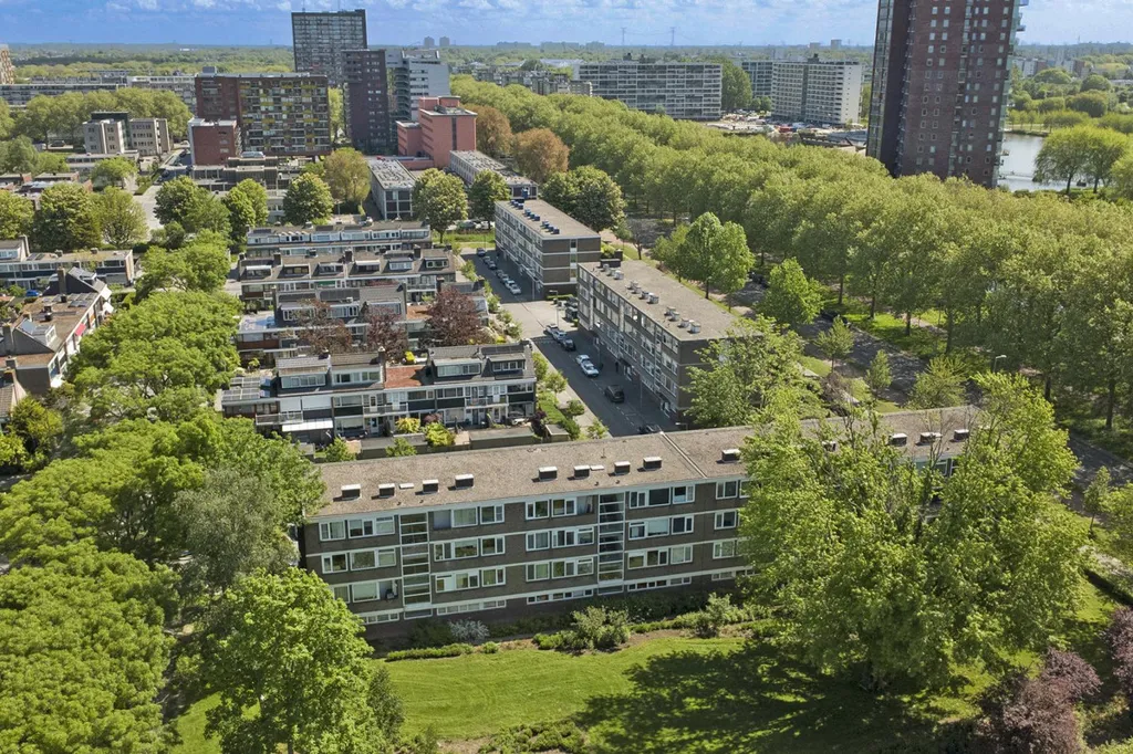 Vue aérienne - Light and Spacious Apartment with Two Balconies in Rotterdam