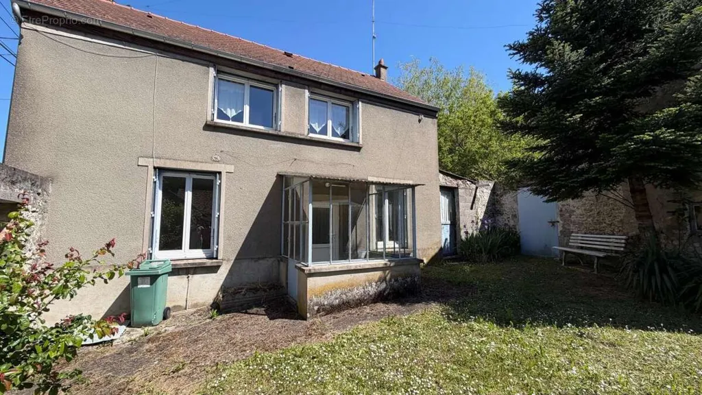 Extérieur - Maison en Pierre avec Jardin à Ormoy la Rivière