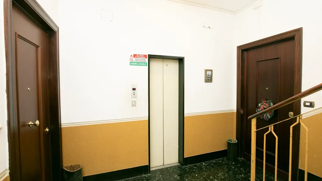 Entrée - Apartment with Private Parking in Genoa