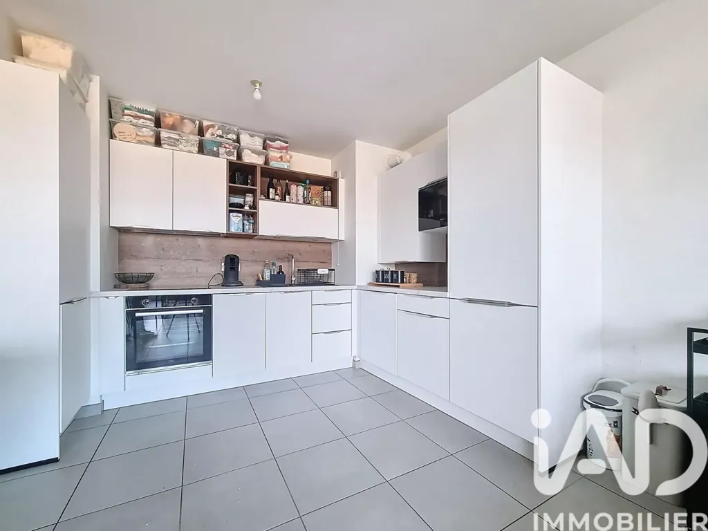 Cuisine - Appartement BBC avec Balcon au Centre d'Ozoir-la-Ferrière
