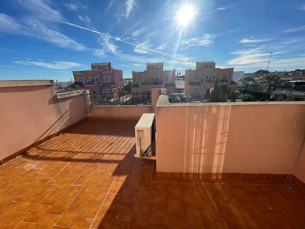 Terrasse - Terraced House with Pool in La Herrada