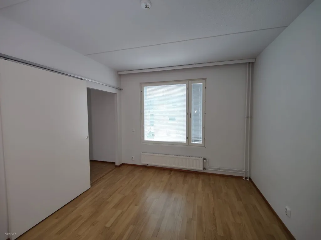 Pièces - Modern Apartment with Balcony in Suurpelto, Espoo