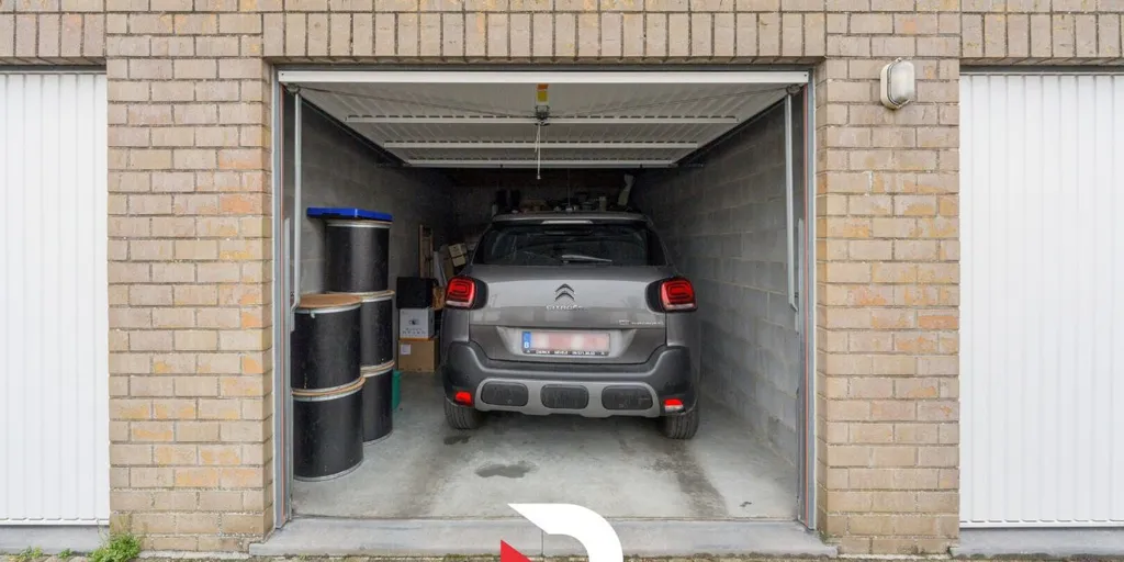 Garage - Appartement avec Terrasse à Gistel