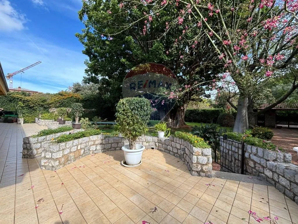 Terrass - Luxury Villa with Pool in Mondello, Palermo