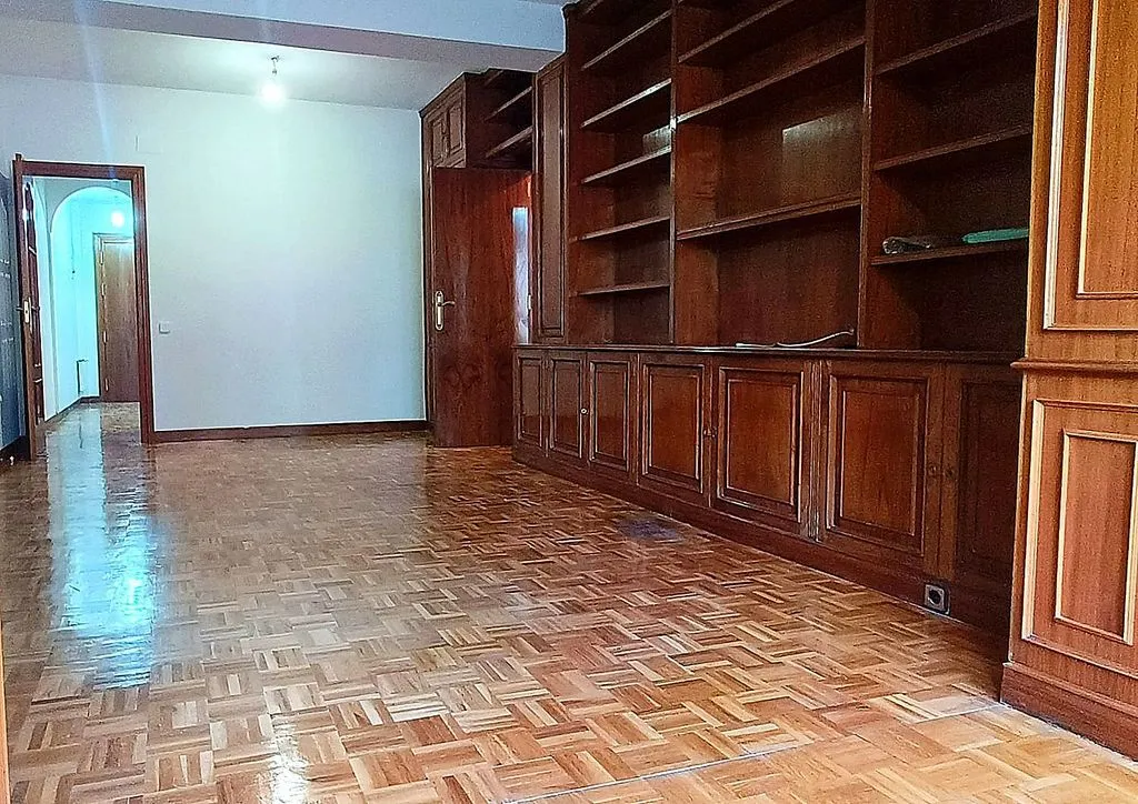 hallway_entrance