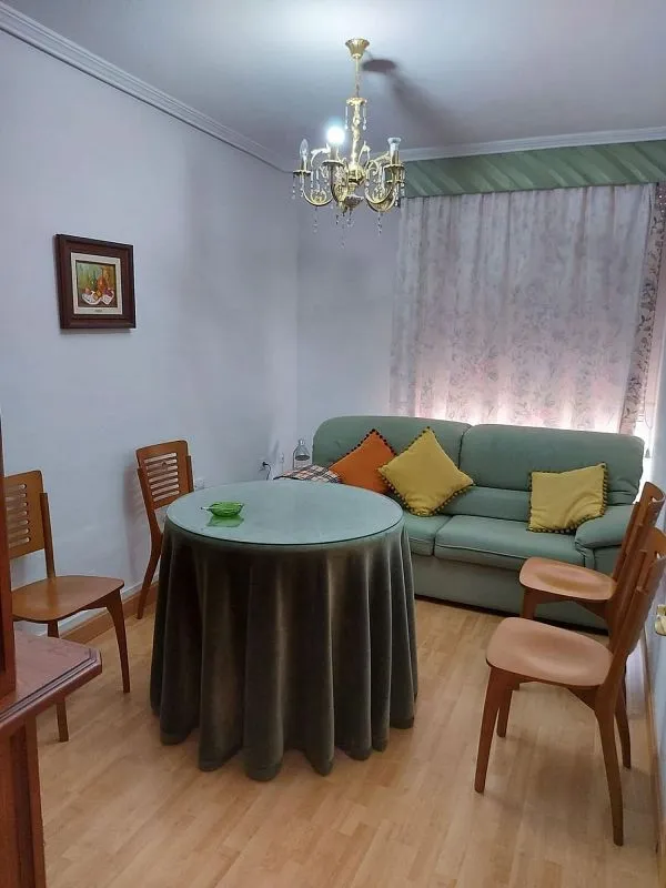 Söögituba - Furnished Flat with Central Air in Altabix