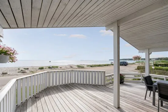 Terrasse - Summerhouse with Garden in Bjert