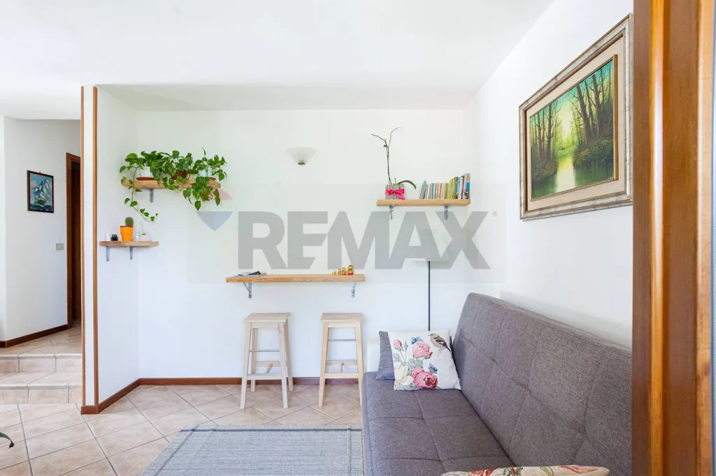 Séjour - Mountain View Apartment with Garden in Orezzo