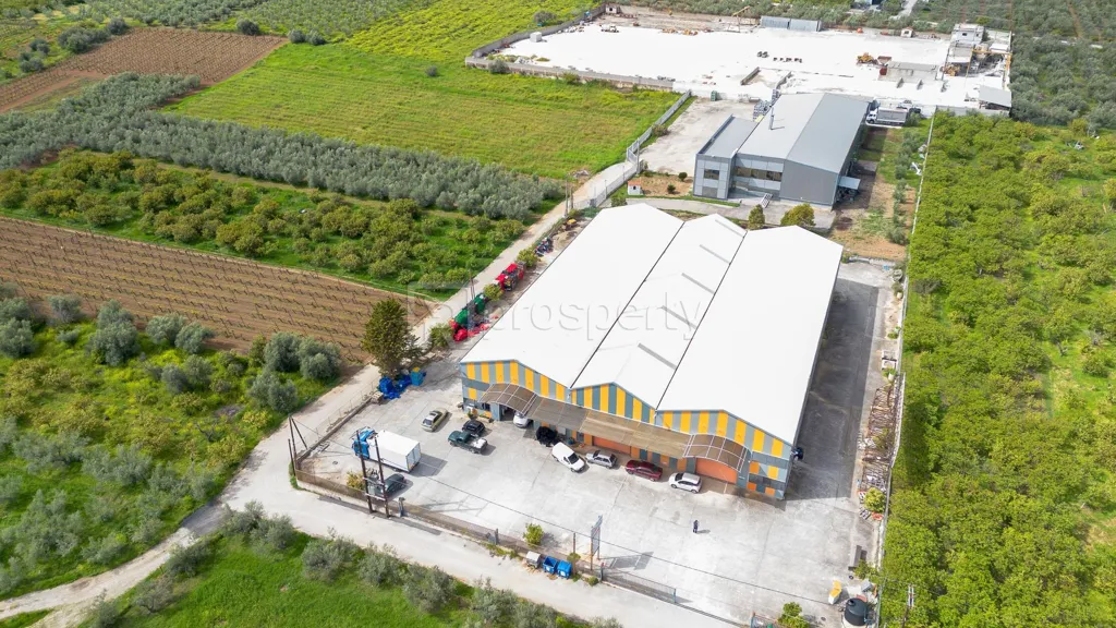 Õhuvaade - Industrial Warehouse in Arkouda, Kiato