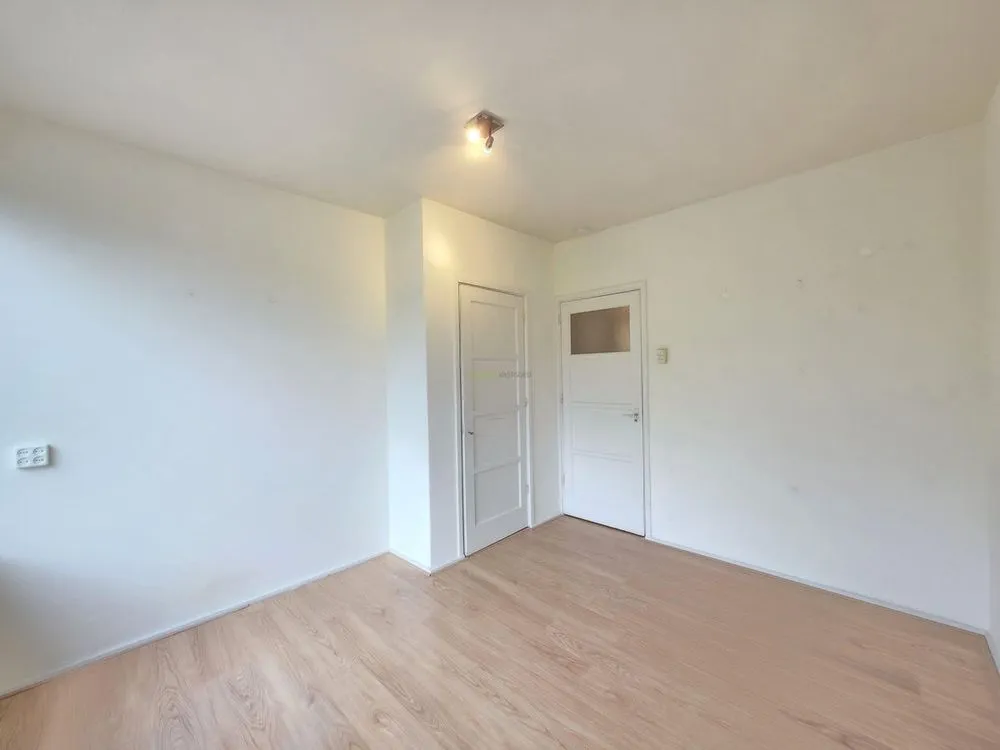 4-toaline korter asukohas Rotterdam