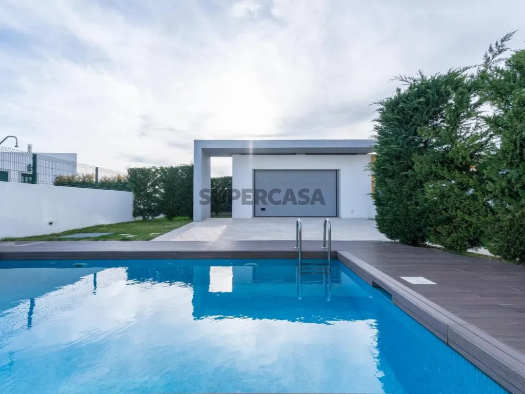 Piscine - Contemporary Villa with Pool in Quinta dos Fóios