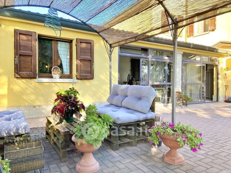 Terrass - Rustic Villa with Garden in Ravenna