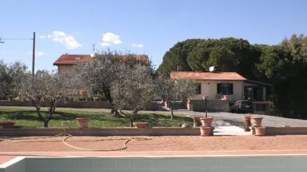 Bassein - Villa with Pool and Panorama in Rosignano Marittimo