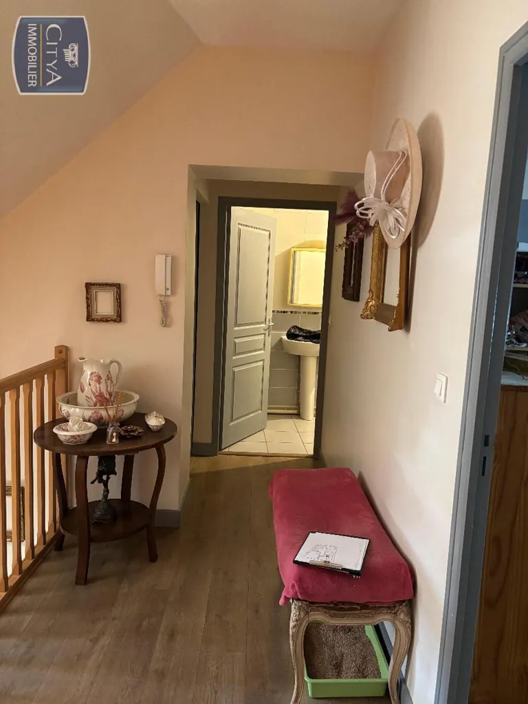 Ingresso - Spacious 4-Piece Flat in Sedan