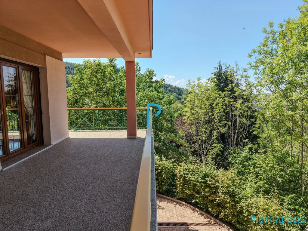 Balcony - Architect-Designed House with Garden in Thizy