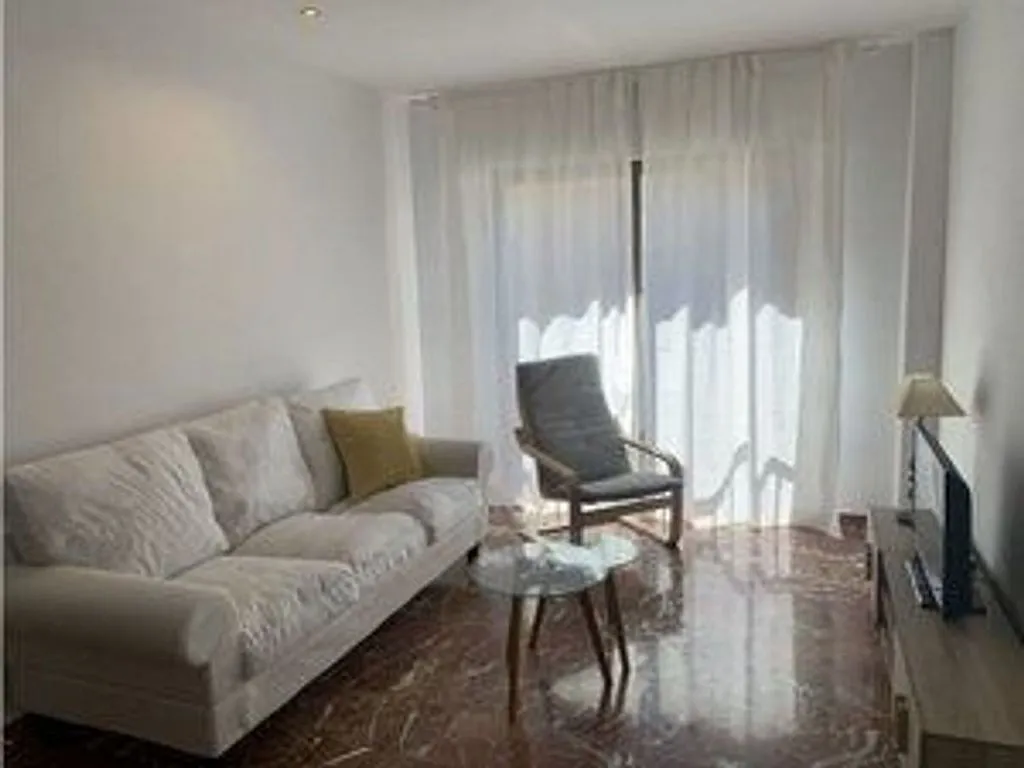 Séjour - Furnished Flat with Balcony in Granada