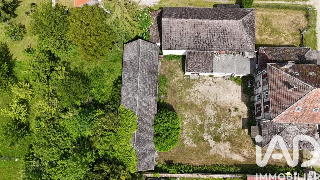 Õhuvaade - Historic Ensemble with Courtyard in Rural Area