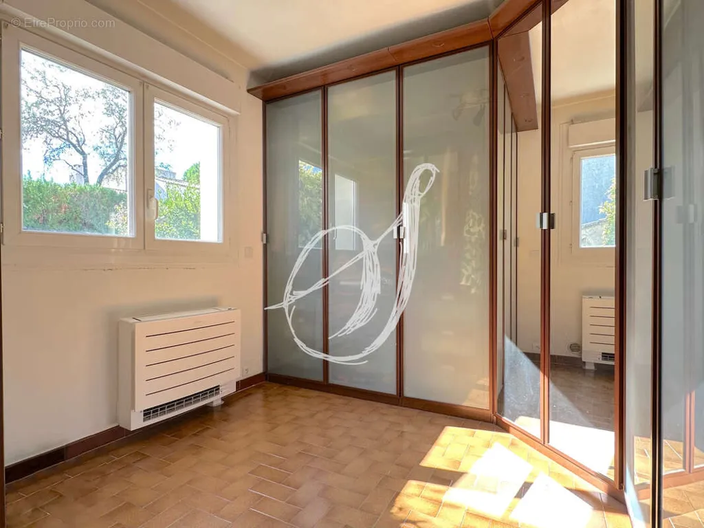 Terrasse - Villa avec Piscine sur les Hauteurs de Montpellier