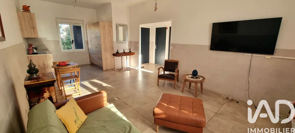 Elutuba - Renovated Villa with Terrace in Six-Fours-les-Plages