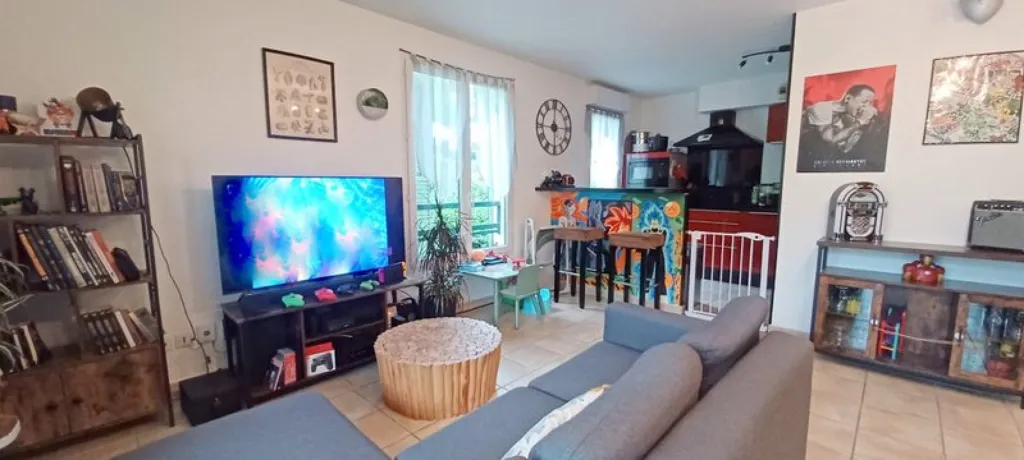 Living Room - Three-Bedroom Apartment with Terrace in Collonges