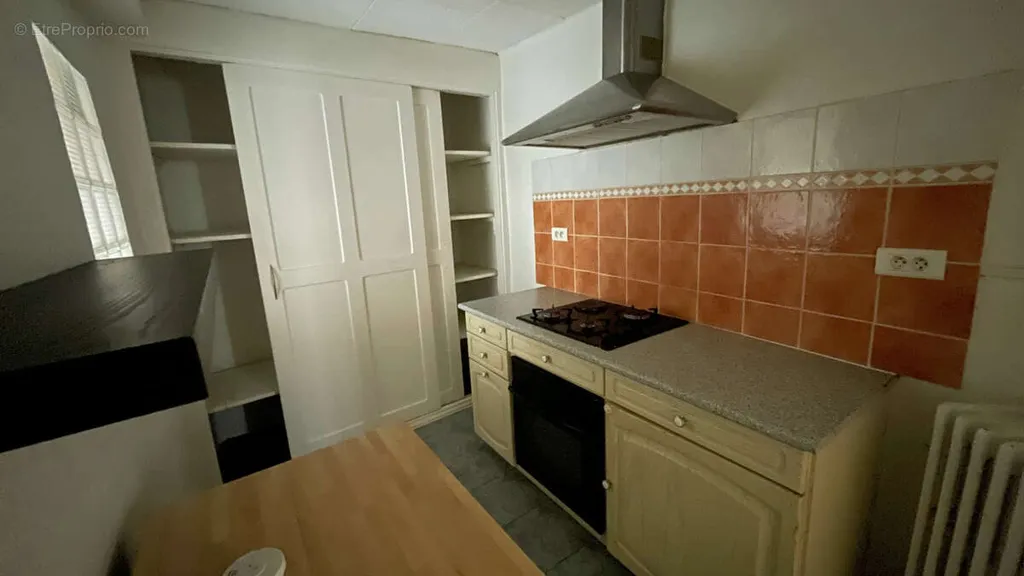 Cucina - 3-Unit Ensemble with Garden in Saint-Jean-du-Gard