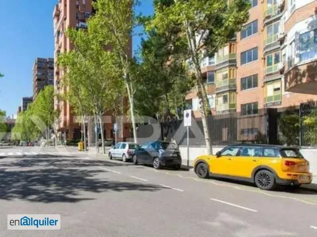 Exterior - Furnished Flat with AC in Chamartín, Madrid