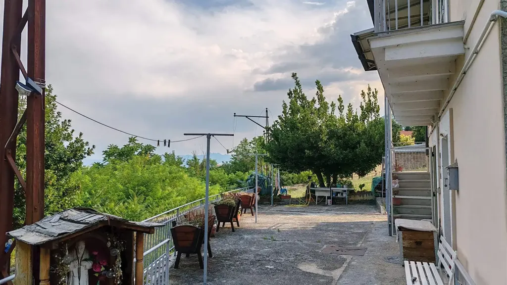 Balcon - 11.5-Room House with Double Garage in Guardiagrele