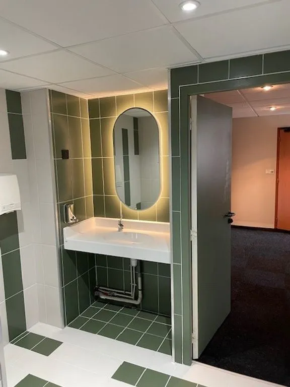 Vannitoad - Office Space with Loire View in Nantes