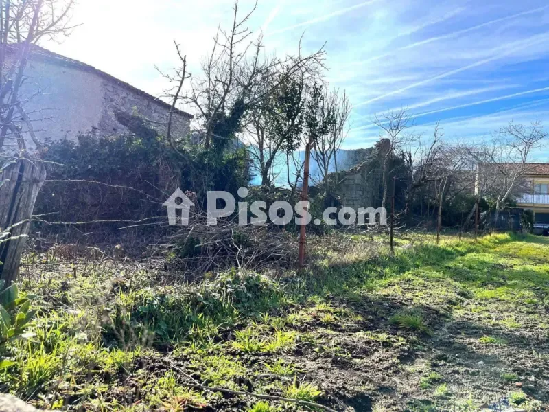 Giardino - Plot with Potential in Linares de Riofrío