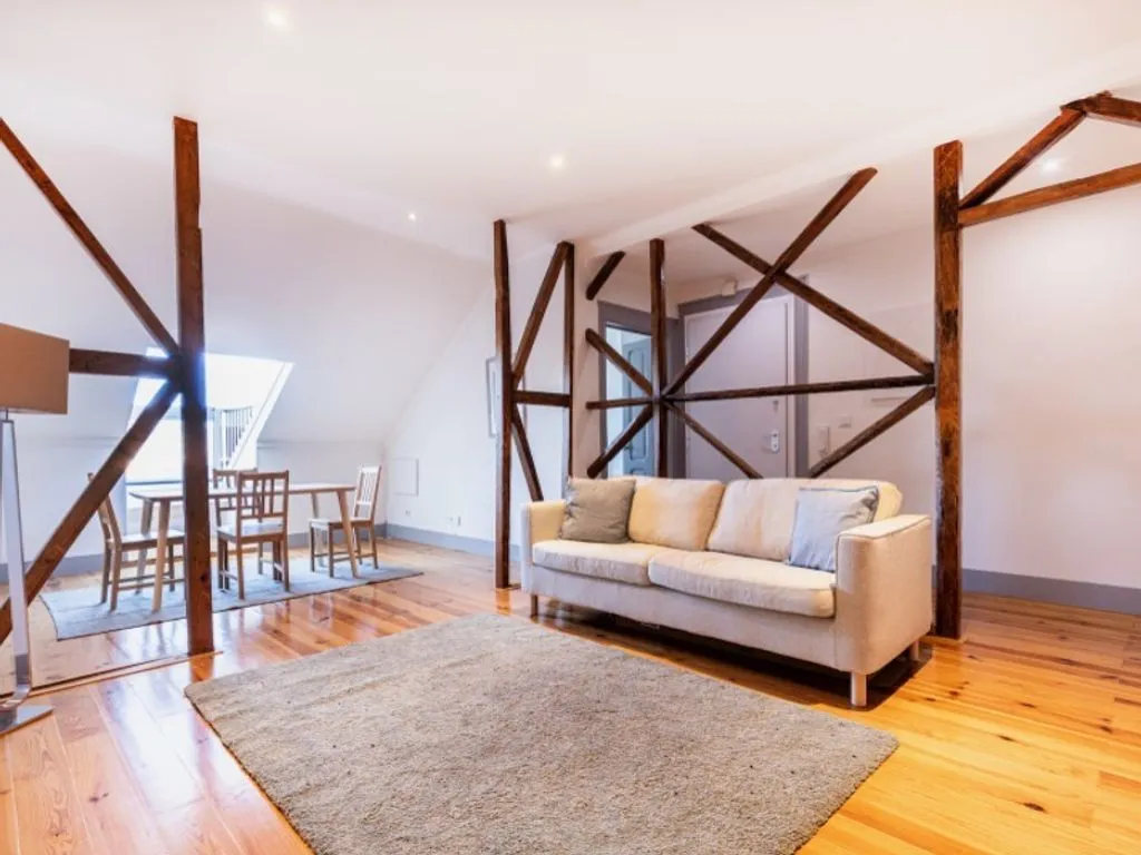 Séjour - 3-Bedroom Flat with Metro Access in Entrecampos