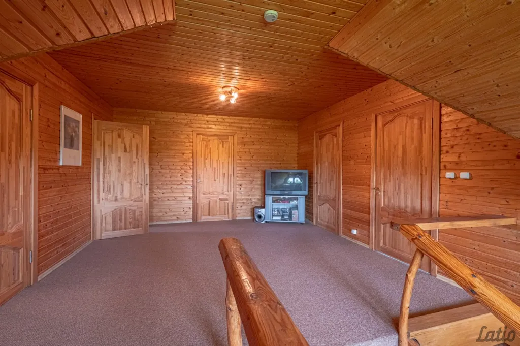 Chambres - Wooden Cottage with Lake View in Cēsis District