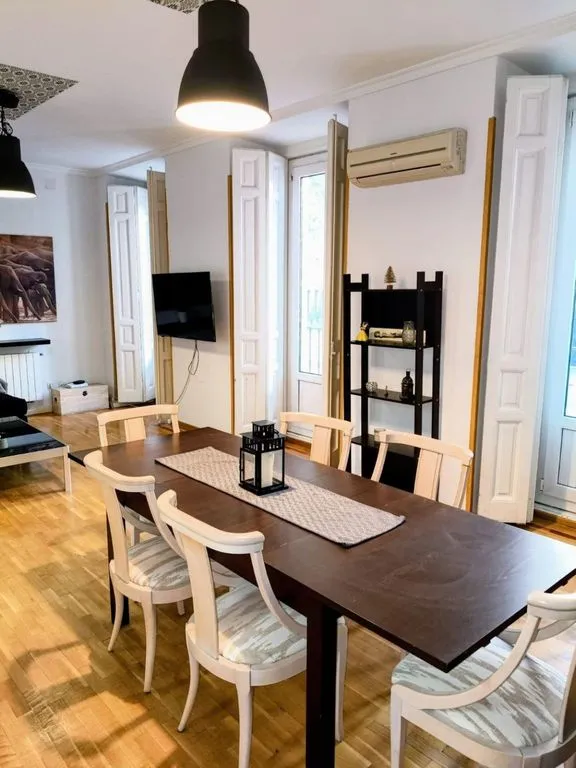Salle à manger - Luxury Flat with Balcony in Madrid