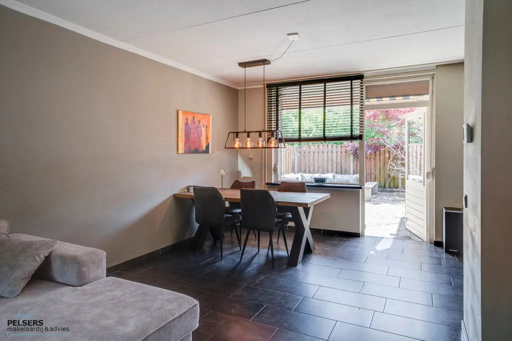 Sala da pranzo - Two-Storey House with Private Garden in Reuver