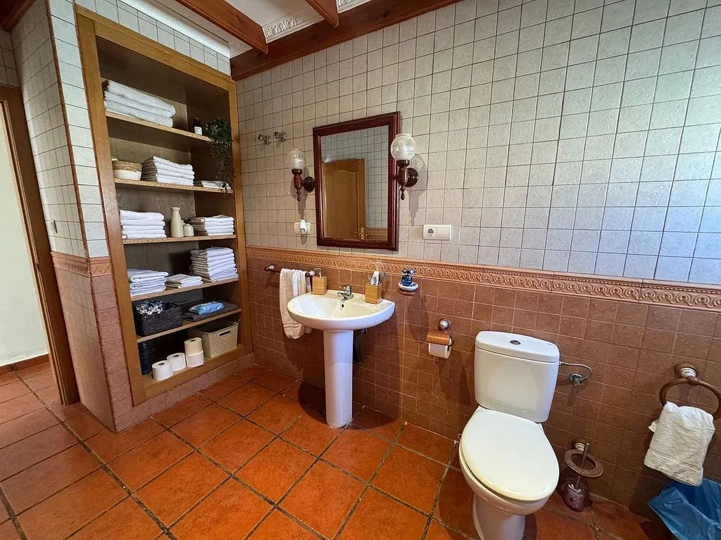 Salles de bain - Reformed Chalet with Pool in Los Girasoles