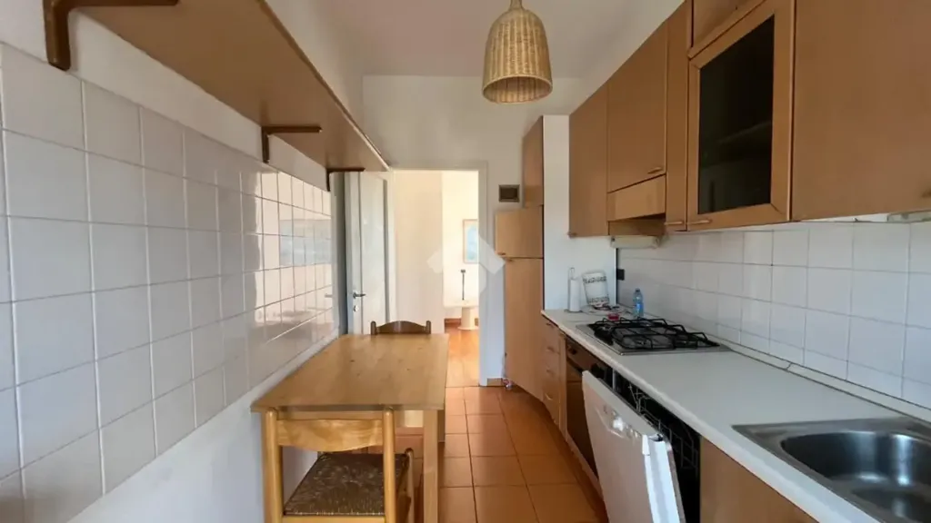 Cuisine - Trilocale with Terrace in Pavia
