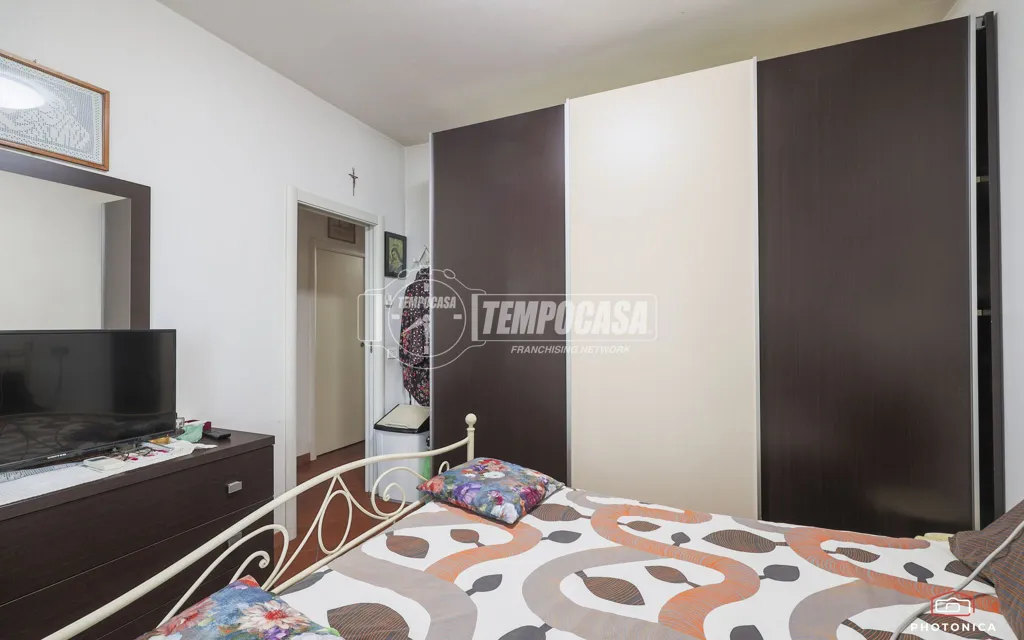 Magamistoad - Terraced Villa with Two Apartments in Cattolica