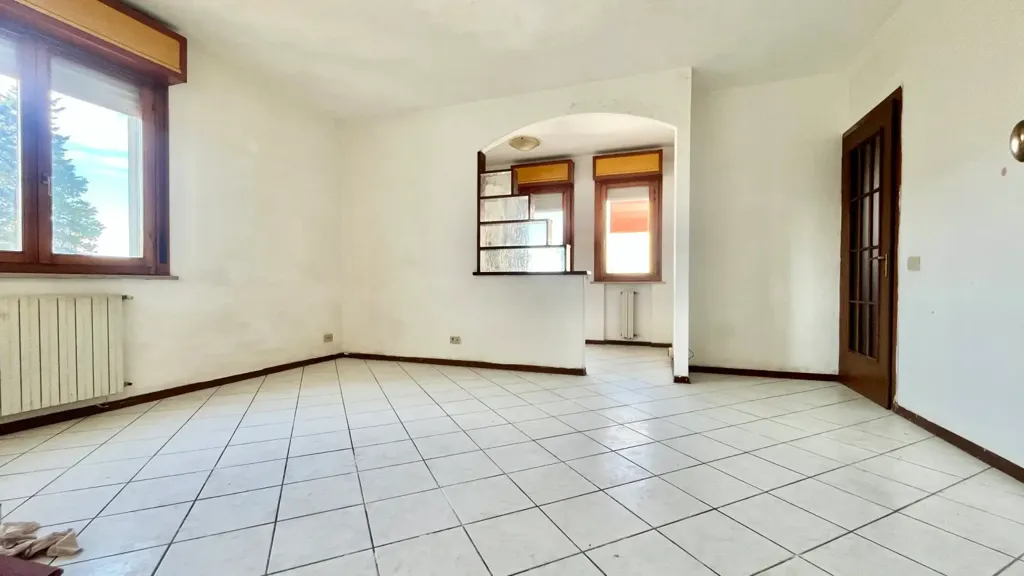 Séjour - Apartment with Terrace in Calcinaia Centre