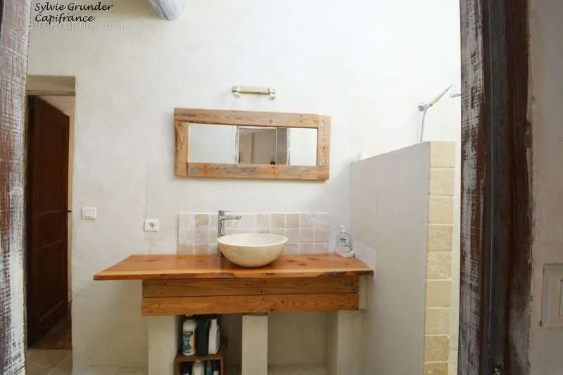 Vannitoad - Authentic Bastide with Pool in Eguilles