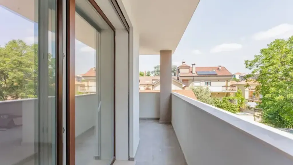 Rõdu - Modern Apartment with Solar Autonomy in Cinisello Balsamo