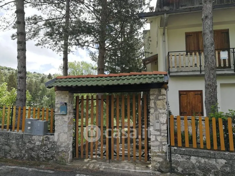 Esterno - Duplex con giardino in affitto a Tagliacozzo