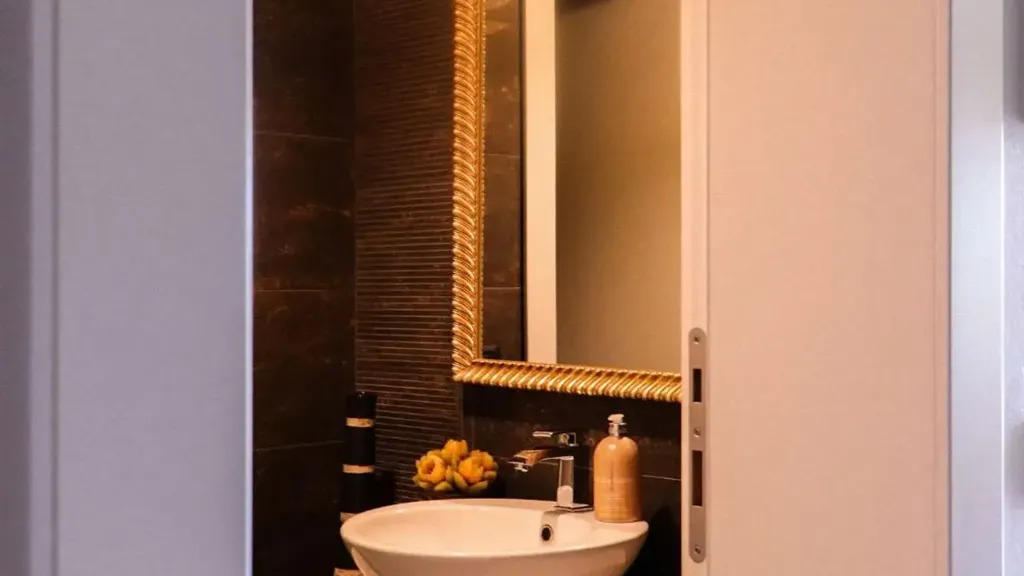 Bathrooms - Modern Villa with Pool in Vittorio Veneto