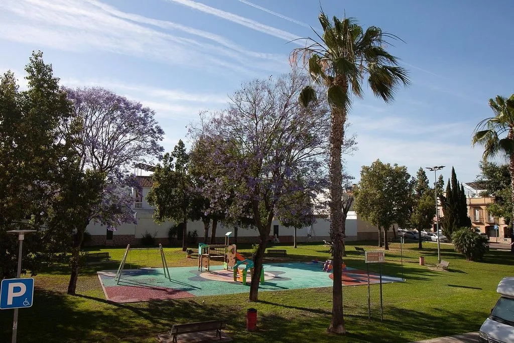 Chalet with Air Conditioning in La Rinconada