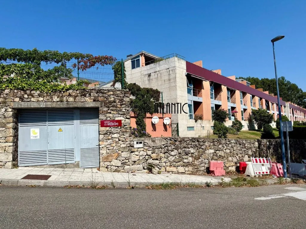 Välivaade - Development Land with Hórreo in Vigo