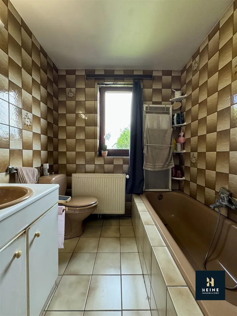 Salles de bain - Villa 4 Façades avec Jardin à Ohey